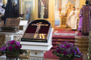 Впервые в Пермь прибудет подлинная частица Креста Христова 